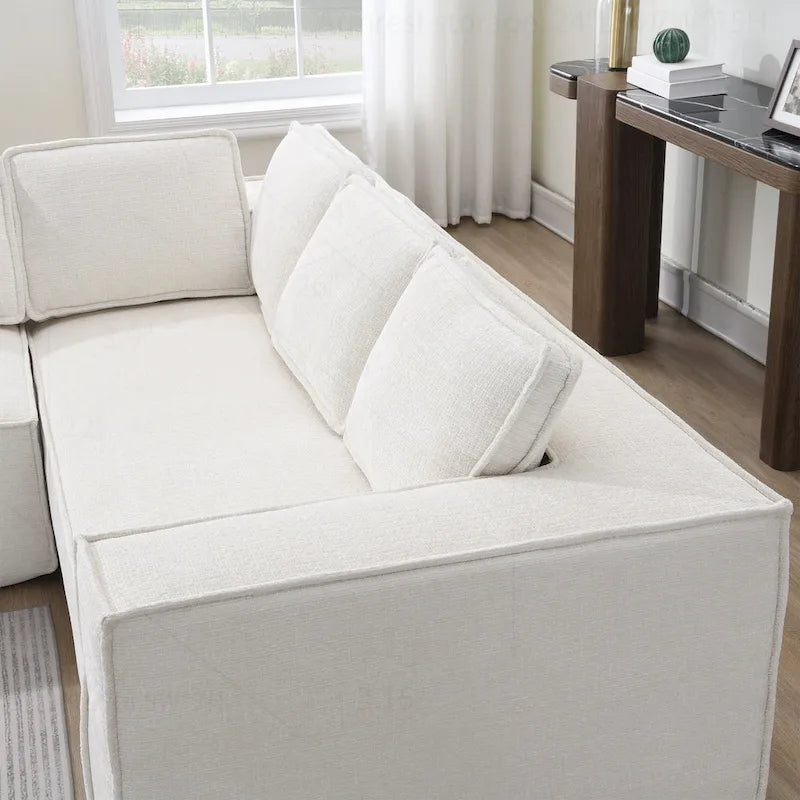 Minimalist Modular Sofa with Advanced Materials for Comfort and Style
